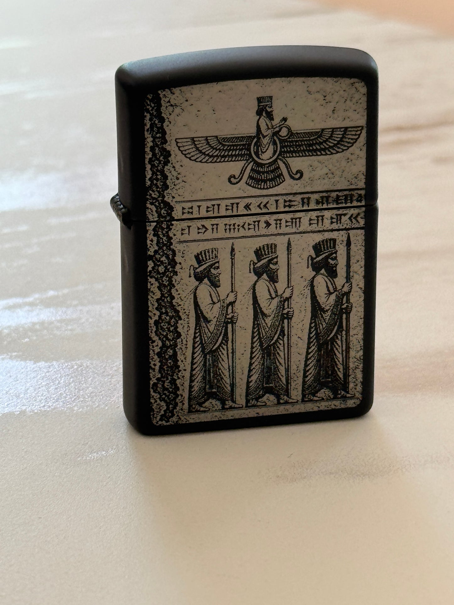 Farvahar & Achaemenid Soldiers Silver Zippo | فندک زیپو نقره‌ای فروهر و سربازان هخامنشی