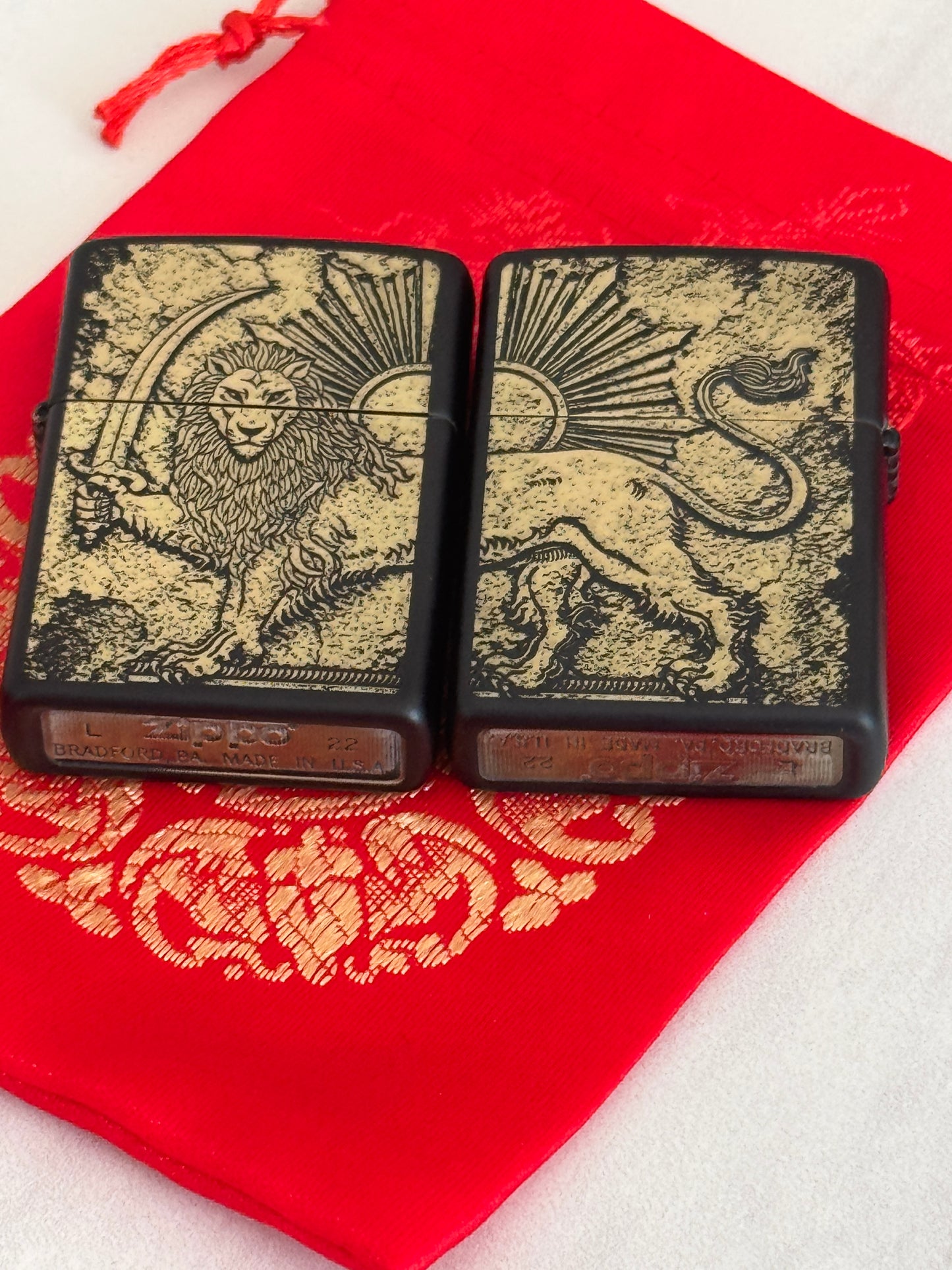 Golden Lion & Sun Zippo | فندک زیپو شیر و خورشید گلد