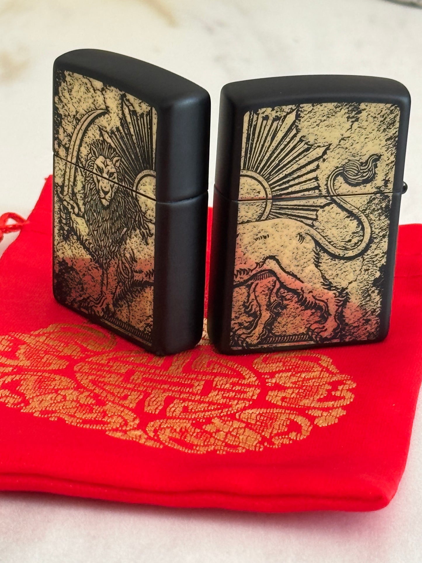 Golden Lion & Sun Zippo | فندک زیپو شیر و خورشید گلد