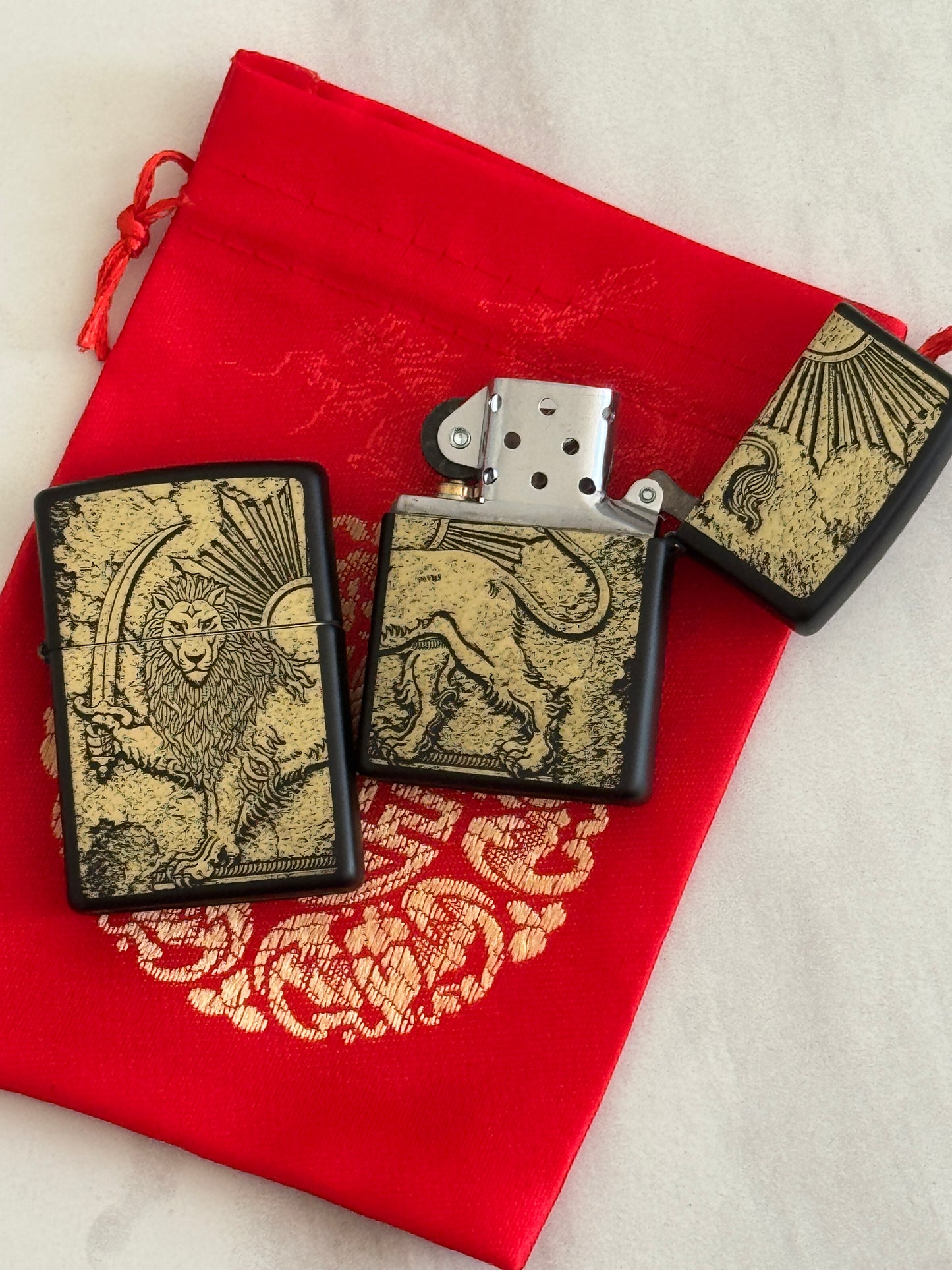 Golden Lion & Sun Zippo | فندک زیپو شیر و خورشید گلد