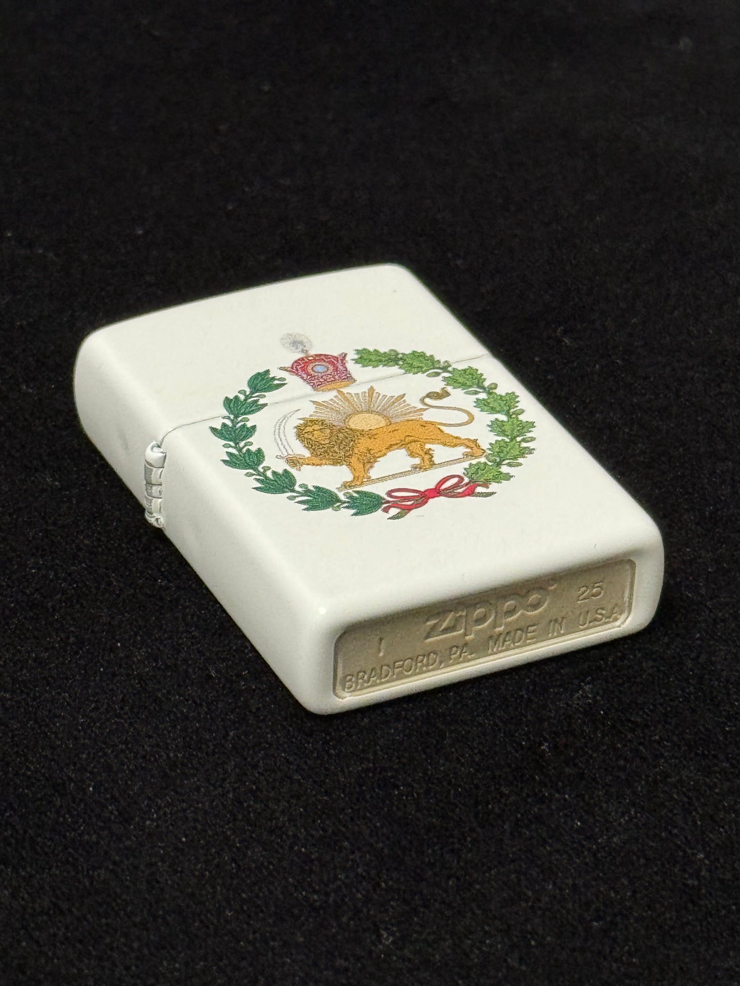 Iranian Zippo Lighter – Crowned Lion and Sun Design-فندک زیپو ایرانی طرح شیر و خورشید تاج‌دار