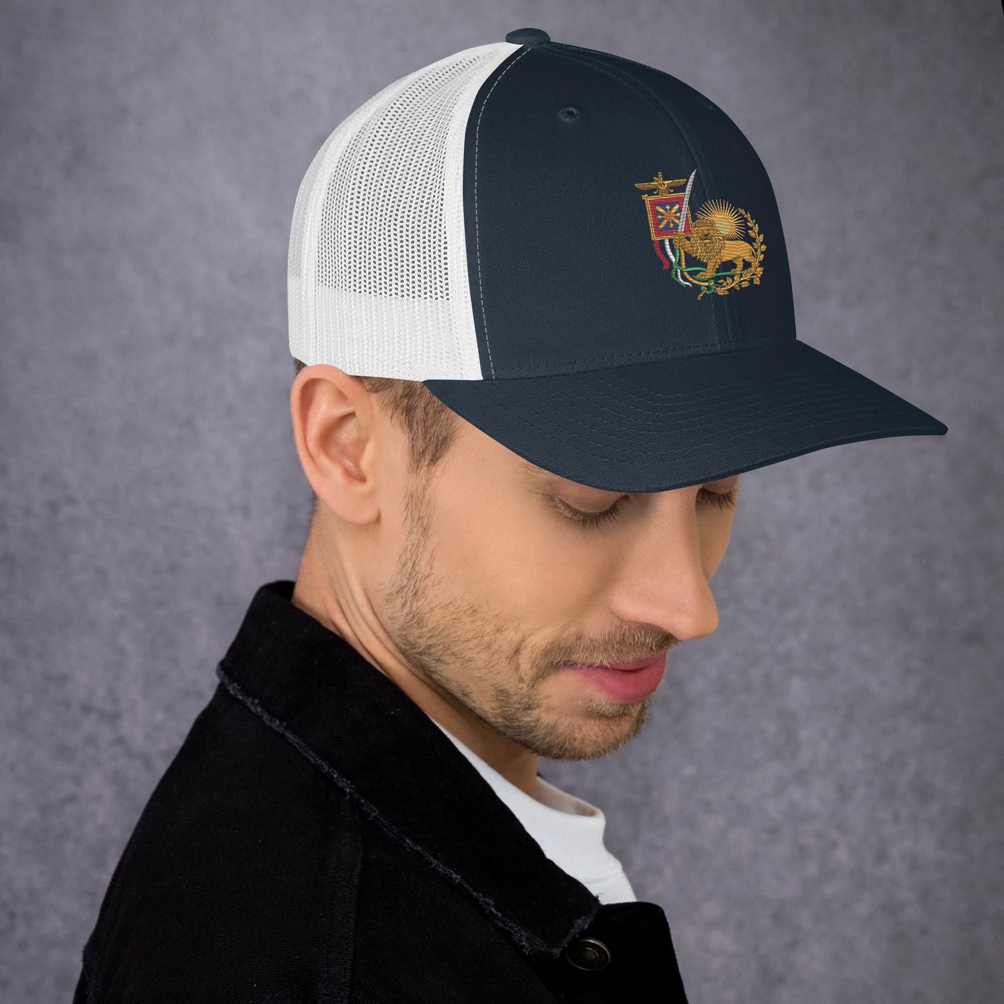 navy-white